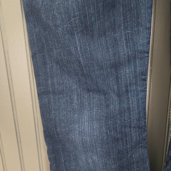 Silver Tuesday Bootcut Women's Distressed Blue Jeans Size 27x33 - Picture 10 of 16